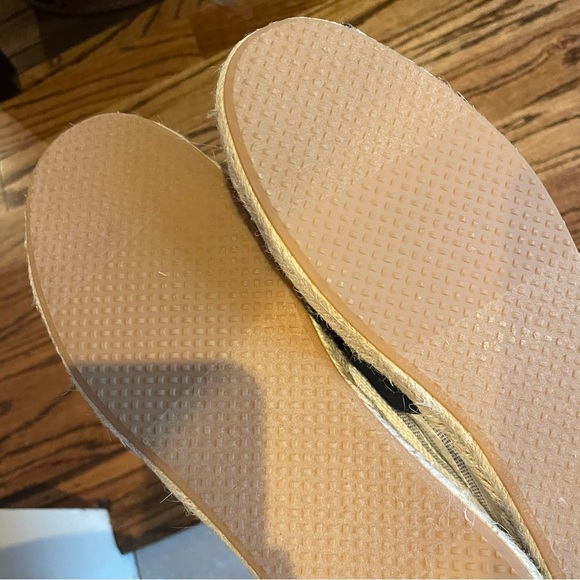 Toms Navy and White Espadrille Flats - Picture 6 of 6